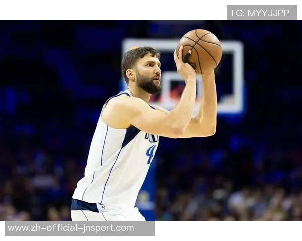 基德强调球队深度与竞争力首发替补实力相当氛围高涨