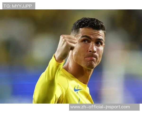 C罗社交媒体庆祝击败爱尔兰再下一城鼓励队友继续努力奋战 C罗社交媒体庆祝击败爱尔兰再下一城鼓励队友继续努力奋战