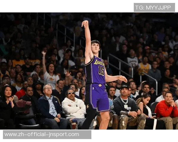 34号秀对位浓眉表现出色7中7砍下14分10板正负值高达24