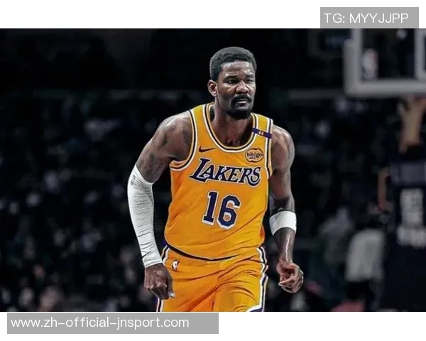 湖人新赛季挑战重重首发阵容如何搭配与艾顿能否复苏成关键问题 湖人新赛季挑战重重首发阵容如何搭配与艾顿能否复苏成关键问题