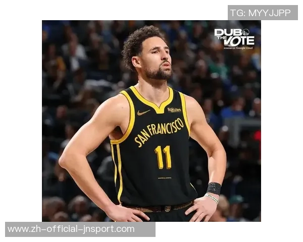 克莱上半场状态低迷仅得5分三分球命中率惨淡 克莱上半场状态低迷仅得5分三分球命中率惨淡