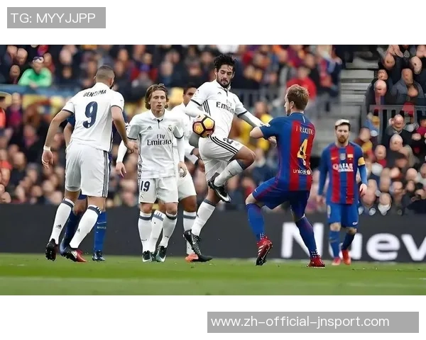 西甲最新动态皇马稳居榜首巴萨遭遇惨败失去第二马竞平局落后八分