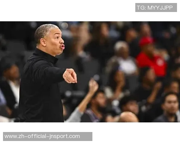 卢指导称比尔表现出色计划为其设计更多持球战术 卢指导称比尔表现出色计划为其设计更多持球战术