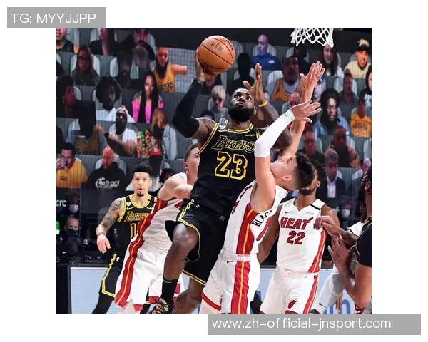 卡斯尔与文班训练赛中膝盖相撞受伤初步评估显示伤势并不严重