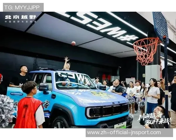 周琦与翟晓川重聚橘子洲头十年岁月再携手共战篮球梦想 周琦与翟晓川重聚橘子洲头十年岁月再携手共战篮球梦想