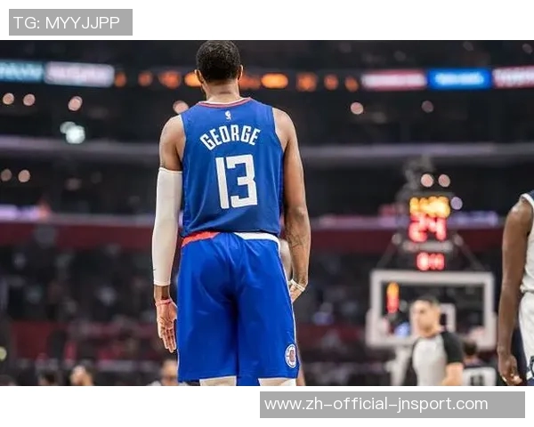 保罗乔治状态低迷10投仅中2球全场仅得7分6篮板表现令人失望